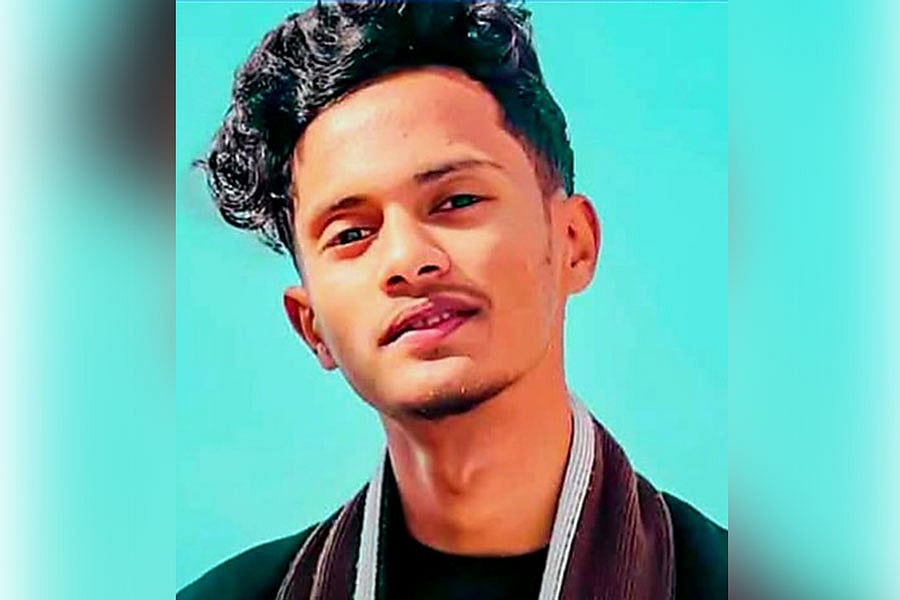 ফরহাদ হোসেন