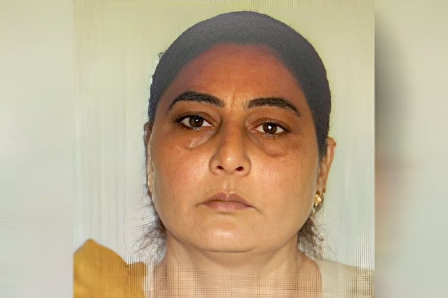 সরবজিৎ কর ইসলাম ধর্ম গ্রহণ করার পর নিজের নাম রেখেছেন নূর হুসেইন