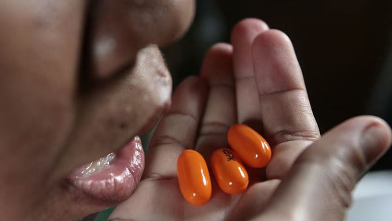 বাজারে যেসব অ্যান্টিবায়োটিক প্রচলিত আছে, তার বেশির ভাগই এখন অকার্যকর হয়ে পড়েছে।