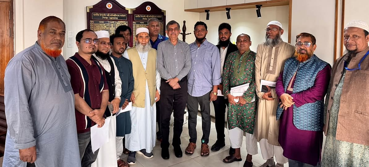 শিক্ষা উপদেষ্টা অধ্যাপক সি আর আবরারের সভাপতিত্বে নন-এমপিও ঐক্য পরিষদের সঙ্গে বৈঠক অনুষ্ঠিত হয়েছে