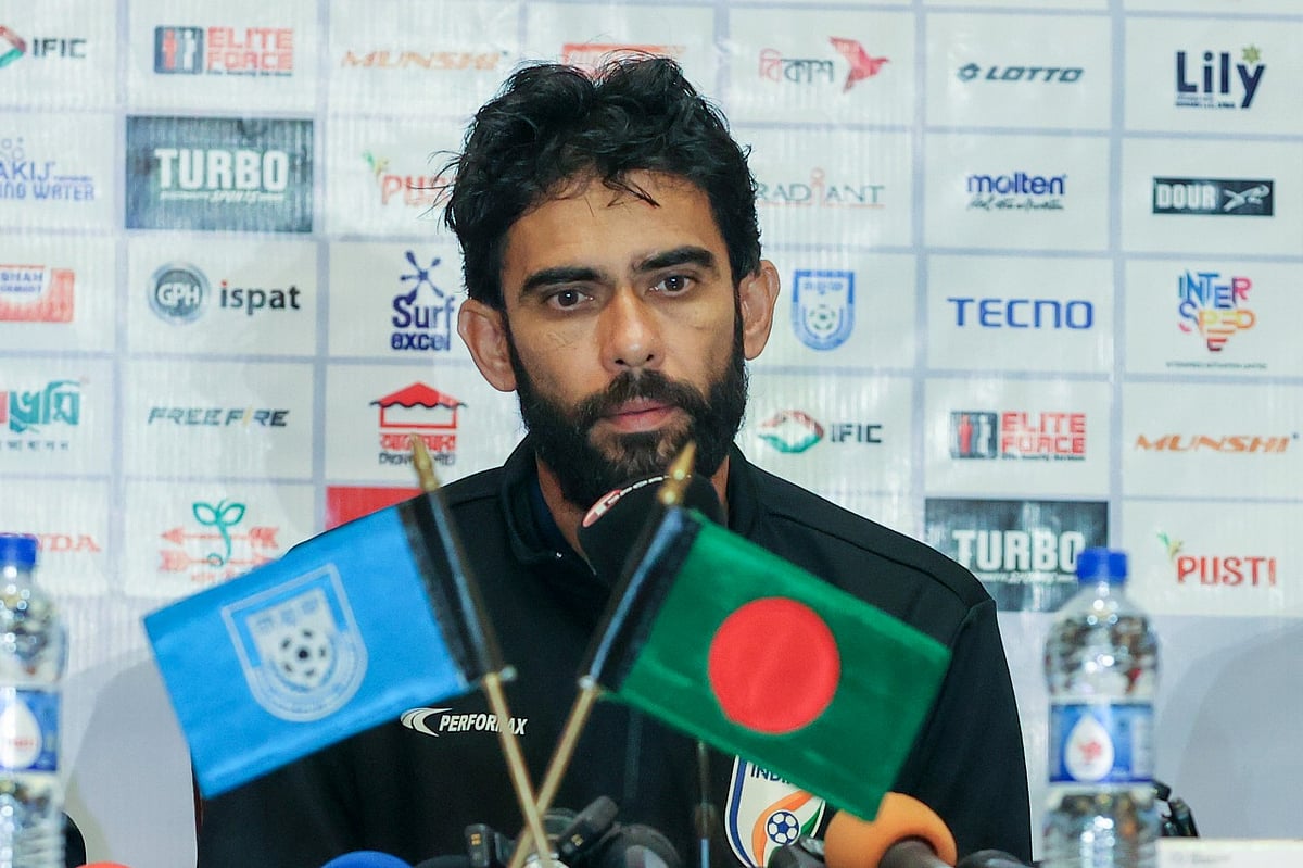 সংবাদ সম্মেলনে ভারত কোচ খালিদ জামিল