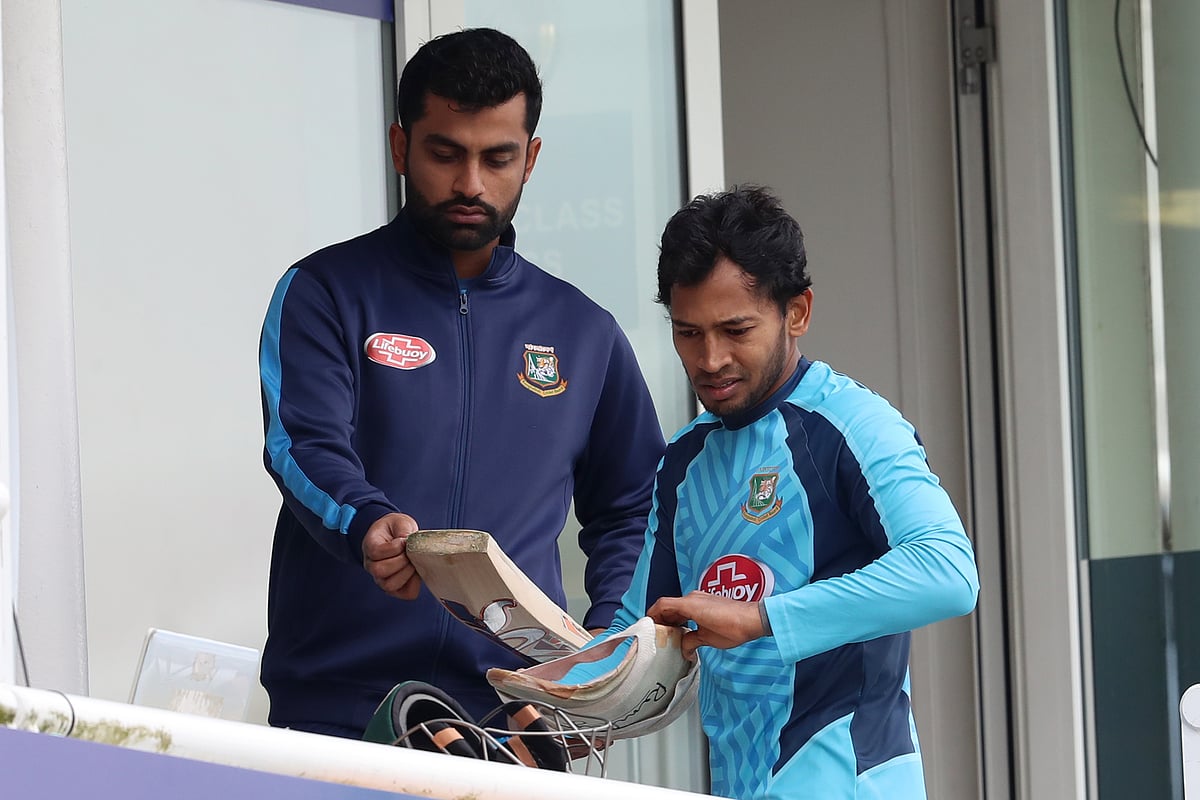 তামিম ইকবাল ও মুশফিকুর রহিম। যখন তাঁরা জাতীয় দলে সতীর্থ ছিলেন