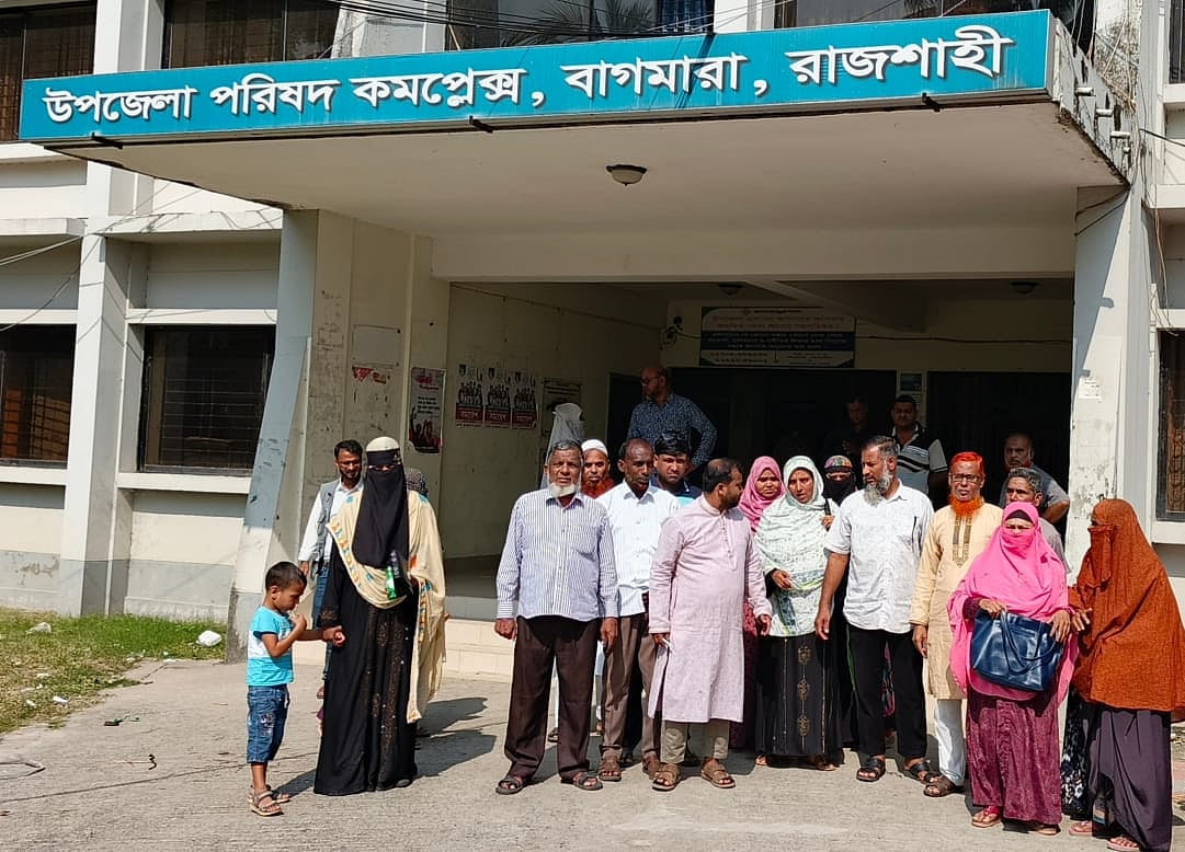 আঁত তাবারা সমিতির কিছু আমানতকারী টাকা ফেরতের জন্য উপজেলা নির্বাহী কর্মকর্তার দপ্তরে যান। ১০ নভেম্বর দুপুরে