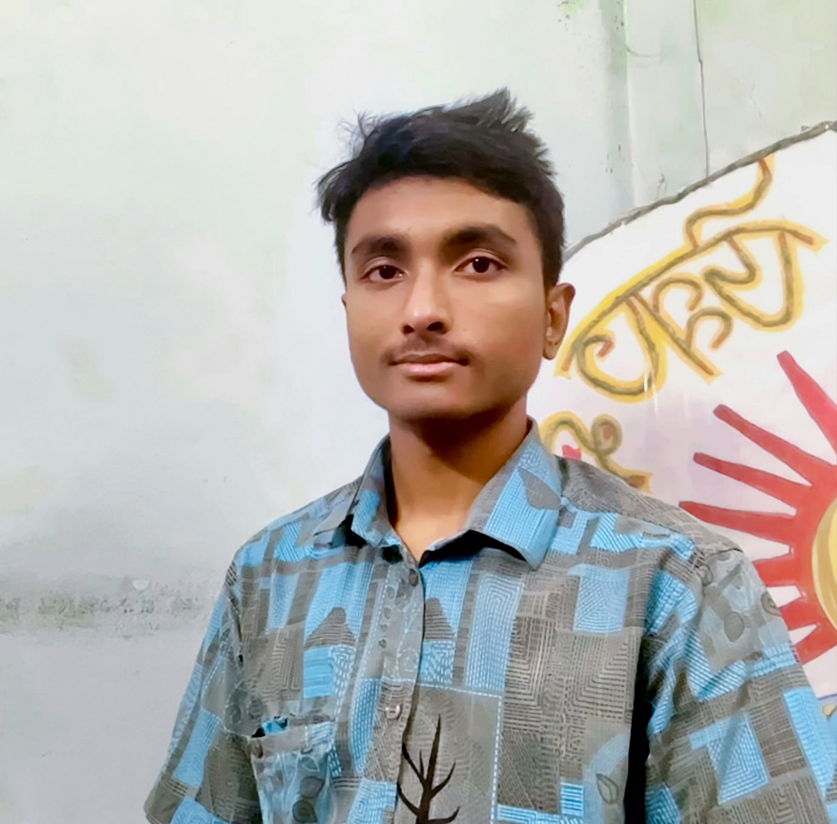 রাজশাহী ক্যান্টনমেন্ট পাবলিক স্কুল অ্যান্ড কলেজের একাদশ শ্রেণির শিক্ষার্থী ঔড়ব আজাদ