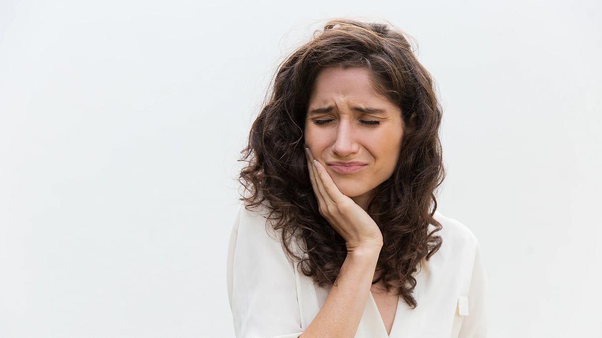 গর্ভকালীন প্রদাহ অথবা প্রেগন্যান্সি জিনজিভাইটিসের লক্ষণ সাধারণত দ্বিতীয় থেকে অষ্টম মাসের মধ্যে প্রকটভাবে দেখা দেয়।