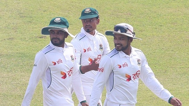 আয়ারল্যান্ডের শেষ ৪ উইকেট তুলতে আজ বাংলাদেশের লেগেছে প্রায় চার ঘণ্টা