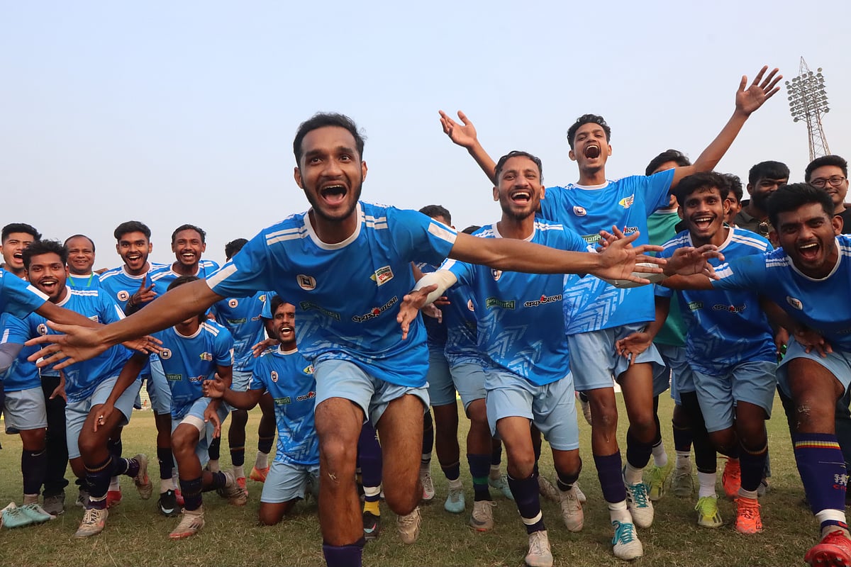 চূড়ান্ত পর্বের টিকিট পেয়ে রাজশাহী বিশ্ববিদ্যালয়ের খেলোয়াড়দের উল্লাস