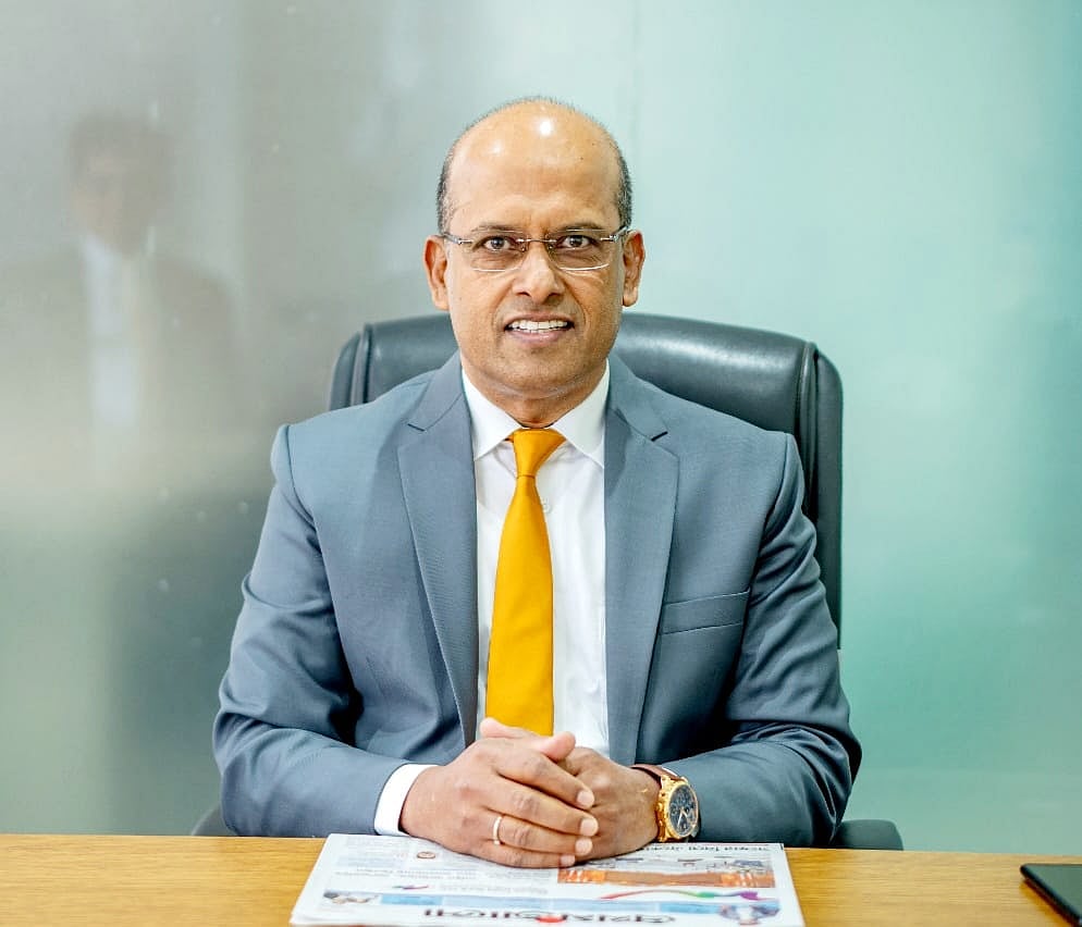 নতুন এমডি (চলতি দায়িত্ব) নিয়ামত উদ্দিন আহমেদ