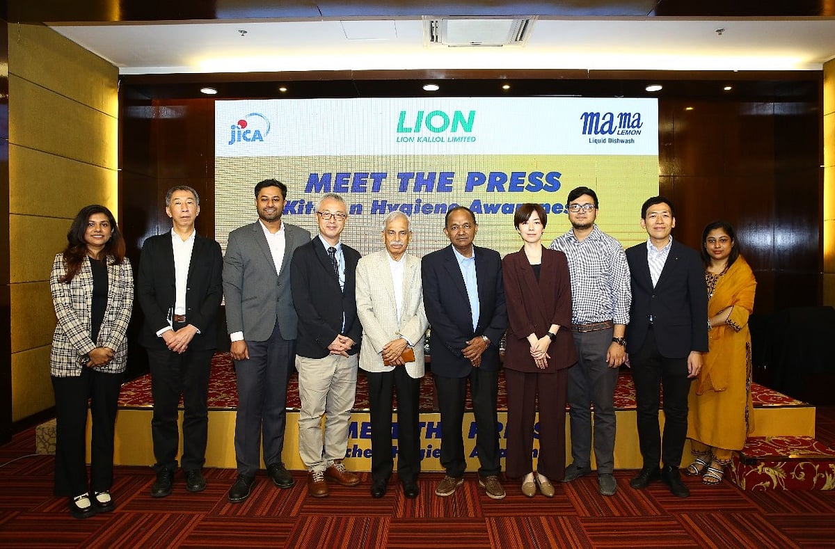 প্রাথমিক শিক্ষার্থীদের মধ্যে হাত ধোয়াসহ স্বাস্থ্য সচেতনতার প্রচারণা শুরু করেছে লায়ন কল্লোল লিমিটেড। প্রচারণা শুরুর ঘোষণা অনুষ্ঠানে প্রতিষ্ঠানটির শীর্ষ কর্মকর্তারা