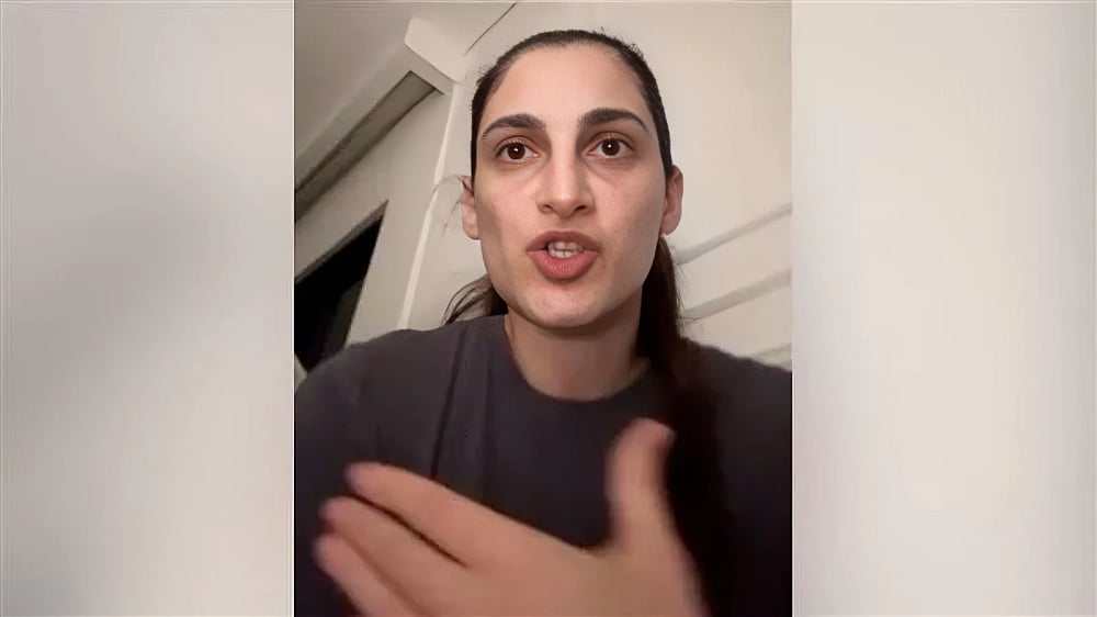 দুবাইয়ের শাসকের ভাইয়ের ছেলে শেখ সাঈদ বিন মাকতুম বিন রশিদ আল মাকতুমের সাবেক স্ত্রী জয়নাব জাভাদলি