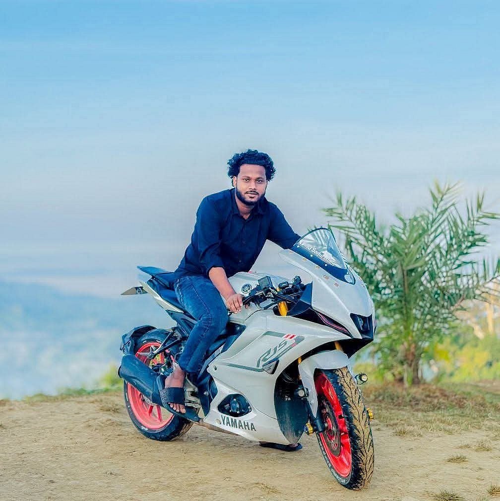 মিরসরাইয়ে সড়ক দুর্ঘটনায় নিহত মোটরসাইকেল আরোহী নাঈমুল ইসলাম