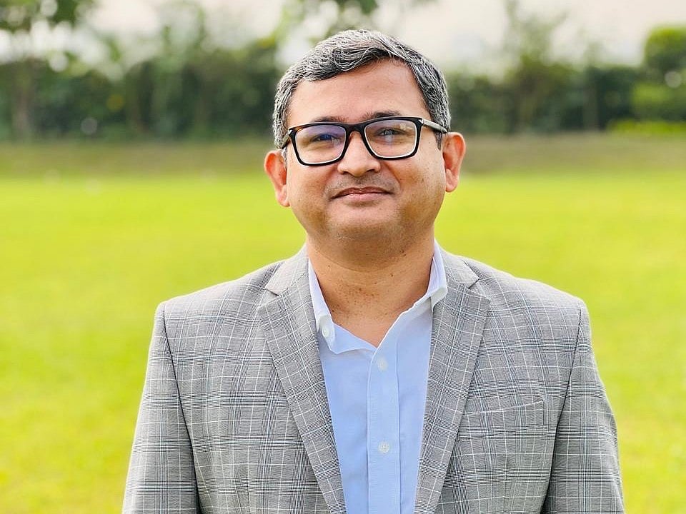 কুর্মিটোলা জেনারেল হাসপাতালের ক্যানসার বিভাগের সহযোগী অধ্যাপক ডা. মোস্তফা আজিজ