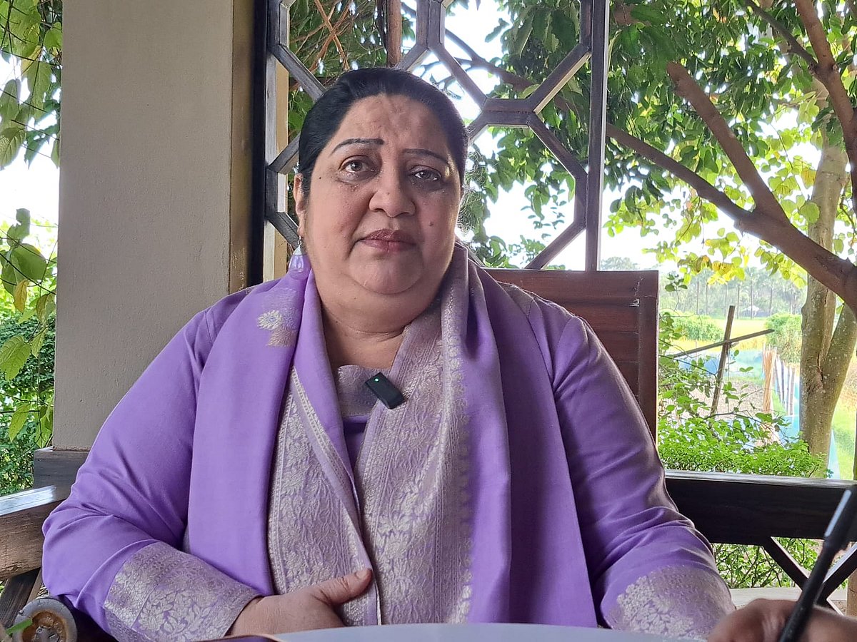 পাঁচ মেয়েকে একা বড় করাসহ ব্যবসার জটিলতা—সবই সোহানীকে সামলাতে হয়েছে একা হাতে