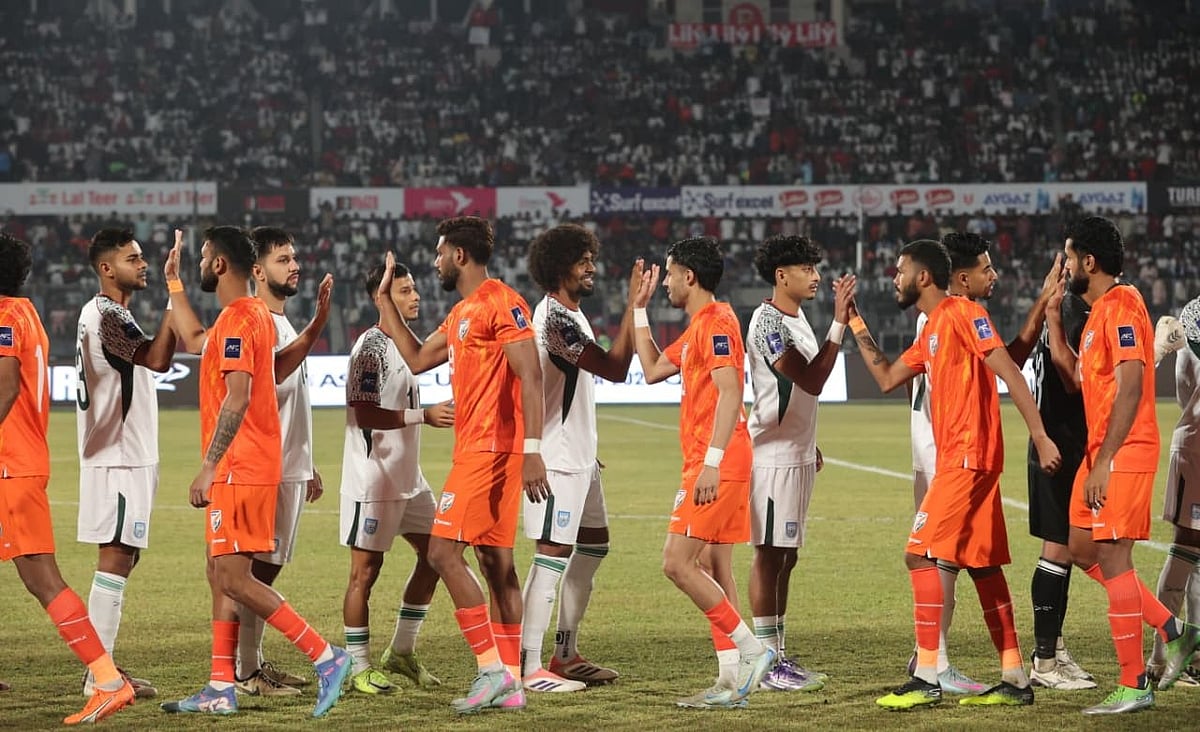 গত ১৮ নভেম্বর এশিয়ান কাপ বাছাইয়ে মুখোমুখি হয় বাংলাদেশ–ভারত