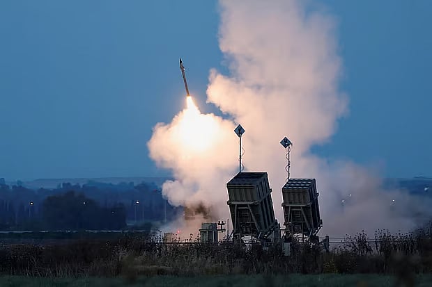 ইসরায়েলের অত্যাধুনিক আকাশ প্রতিরক্ষাব্যবস্থা আয়রন ডোম