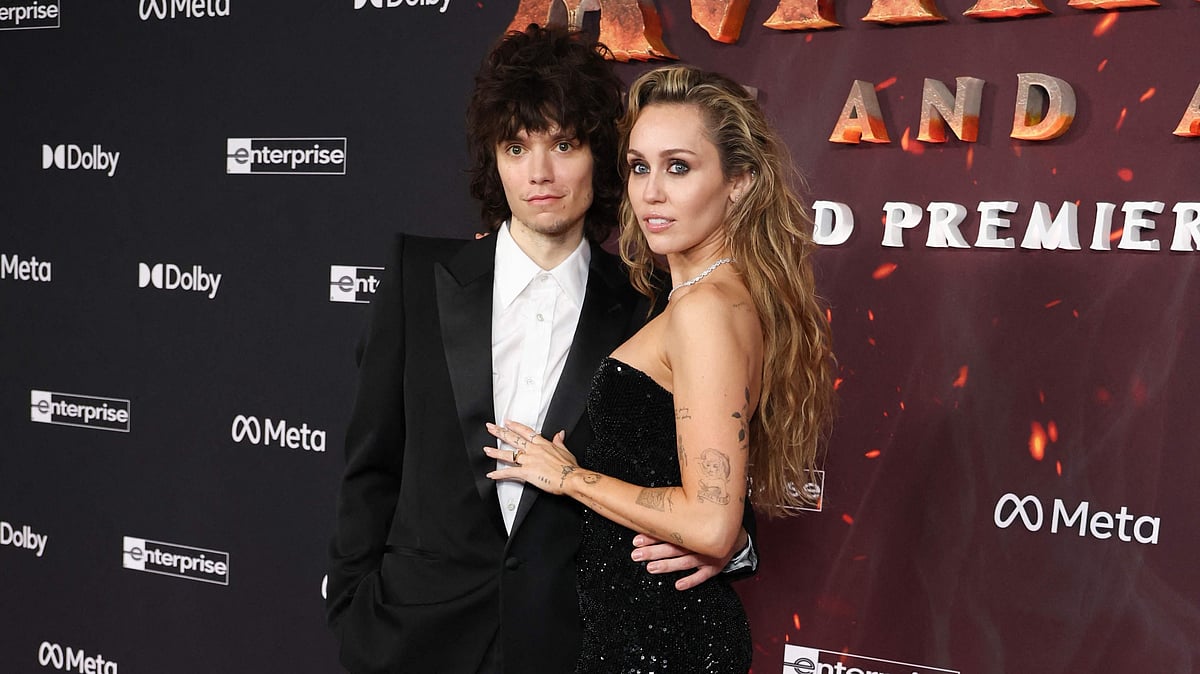 সিনেমার প্রিমিয়ারে ম্যাক্স মোরান্দো ও মাইলি সাইরাস। ছবি: এএফপি