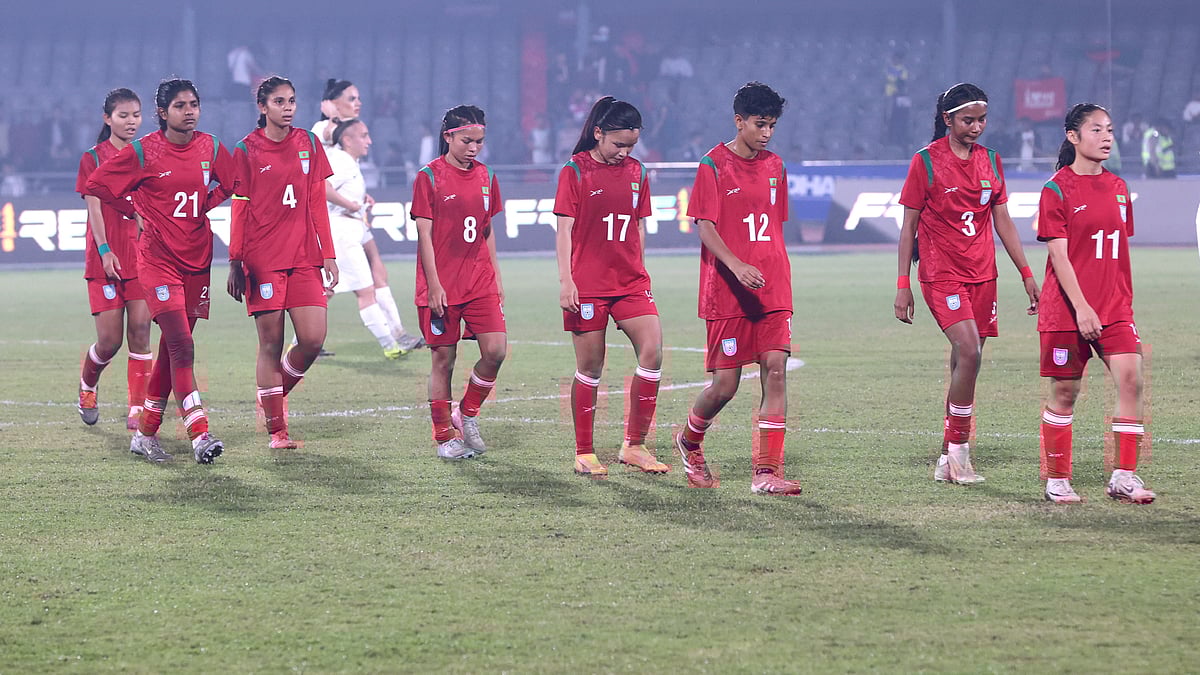 আরেকবার হারের স্বাদ নিয়ে মাঠ ছাড়লেন বাংলাদেশের মেয়েরা