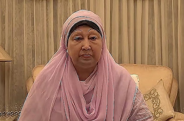 বিএনপি চেয়ারপারসন খালেদা জিয়া