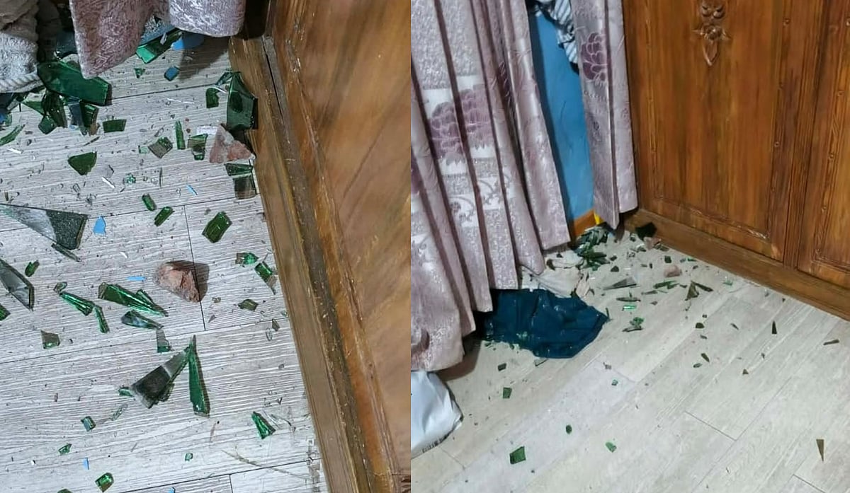 সংঘর্ষের সময় সাকিবুলের বাড়িতে ভাঙচুর চালানো হয়। গতকাল রোববার রাতে নারায়ণগঞ্জের রূপগঞ্জের তারাব পৌরসভার রসুলপুর গ্রামে