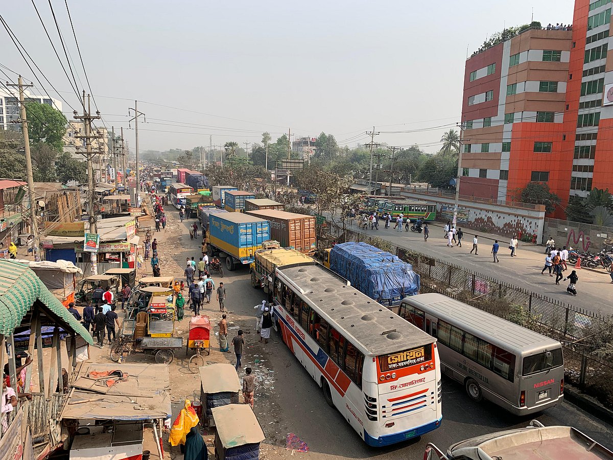 ঢাকা–ময়মনসিংহ মহাসড়কে যানজট