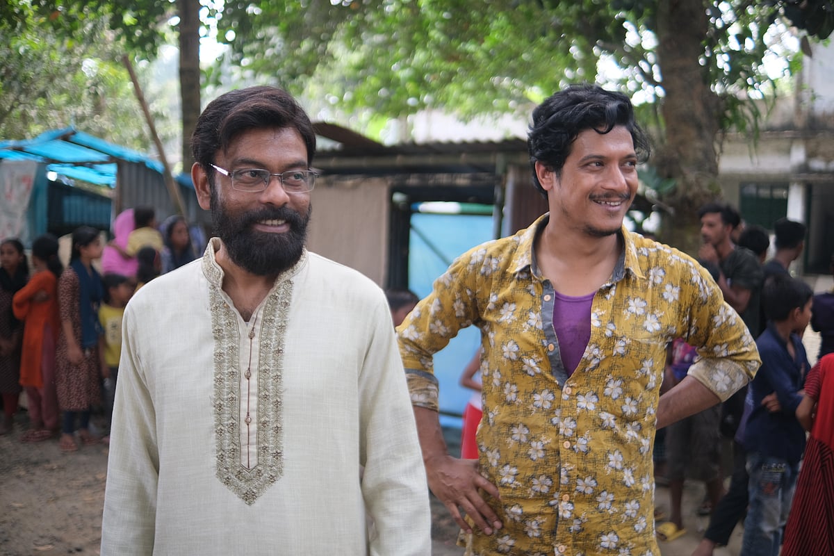 ‘মাস্টার’ সিনেমার দৃশ্যে নাসির উদ্দিন খান ও শরীফ সিরাজ