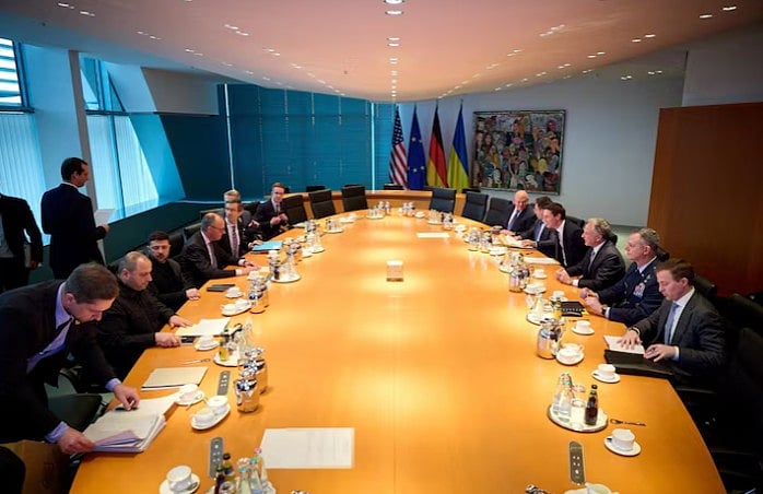 রাশিয়া–ইউক্রেন যুদ্ধ বন্ধের লক্ষ্যে বার্লিনে ইউরোপ ও যুক্তরাষ্ট্রের সঙ্গে কিয়েভের আলোচনা