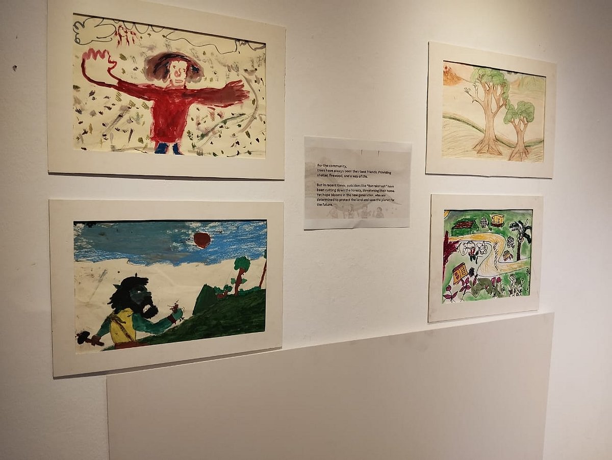 ম্রো শিশুদের আঁকা ছবি। আজ ধানমন্ডির আলিয়ঁস ফ্রঁসেজে