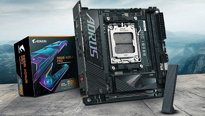 গিগাবাইট মাদারবোর্ড।