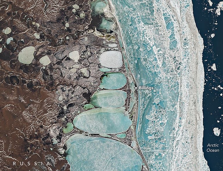 প্রাকৃতিক তুষারমানবের দৃশ্য