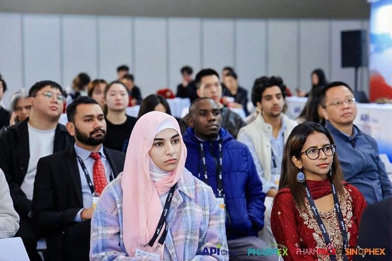 চীনের প্রাচীন সংস্কৃতির চংকিং থেকে ঘুরে এলাম