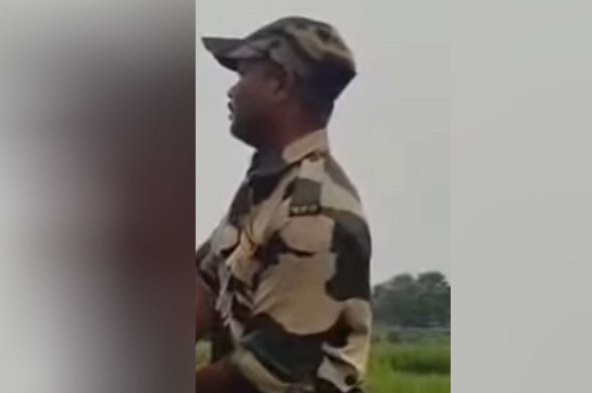 লালমনিরহাটের পাটগ্রামের দহগ্রাম-আঙ্গরপোতায় অনুপ্রবেশের অভিযোগে বিএসএফ সদস্য বেদ প্রকাশকে আটক করে বিজিবি