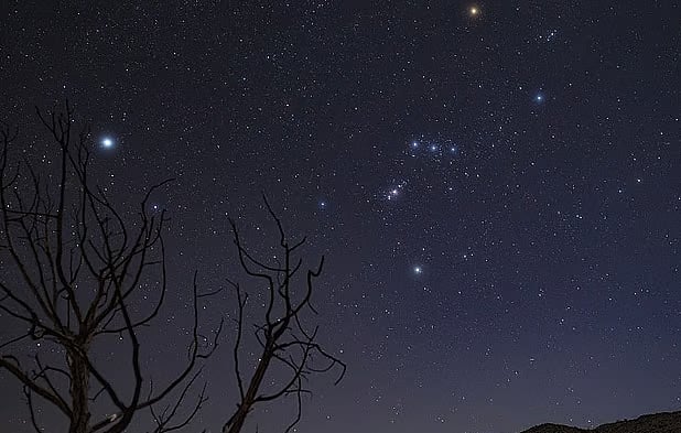 রাতের আকাশ