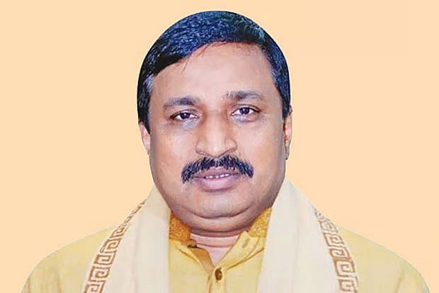 ফেনীর সাবেক সংসদ সদস্য নিজাম উদ্দিন হাজারী