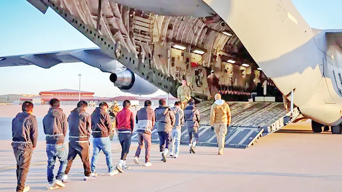 ট্রাম্পের জাতীয় নিরাপত্তা কৌশলে সবচেয়ে বিপদে পড়বেন অভিবাসীরা