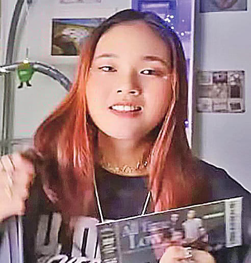 সিঙ্গাপুরের তরুণী ক্রিস