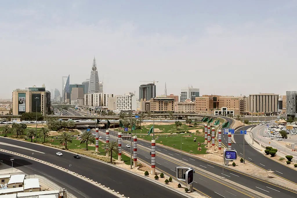 সৌদি আরবের রাজধানী রিয়াদের একটি সড়ক