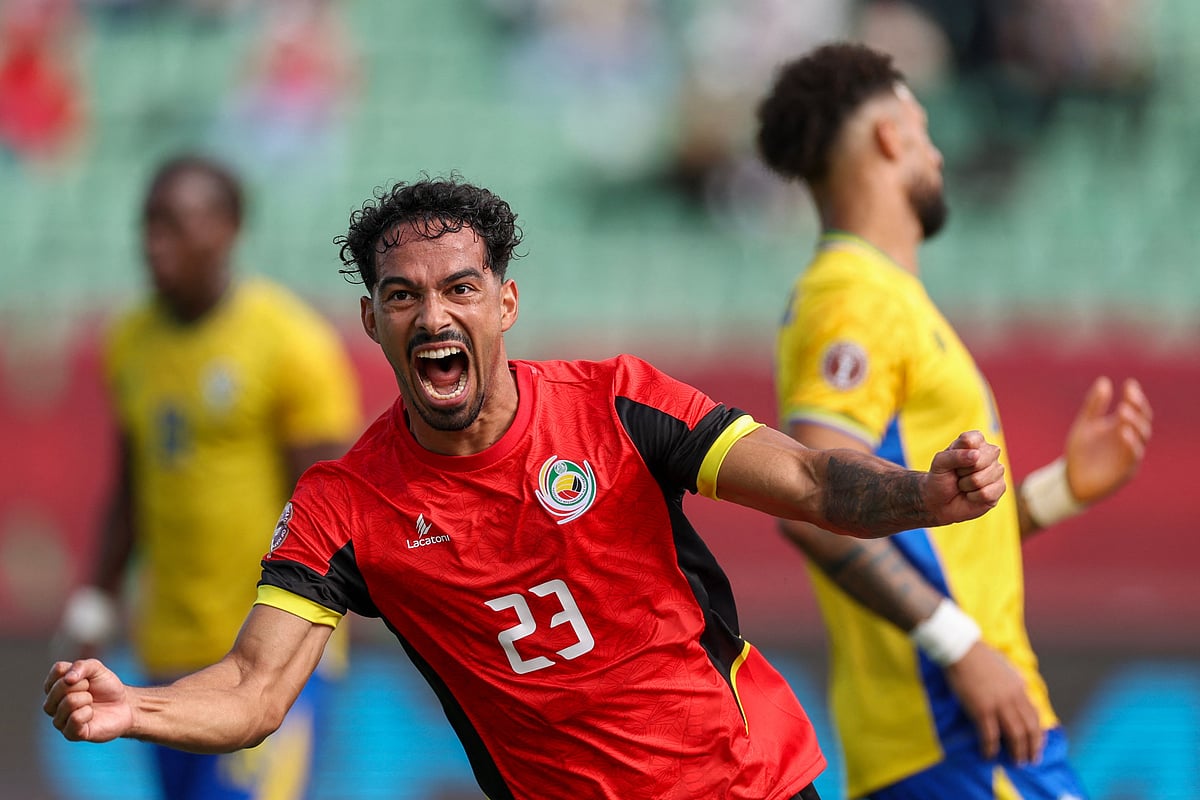 গোলের পর মোজাম্বিকের দিয়েগো কালিলার উচ্ছ্বাস