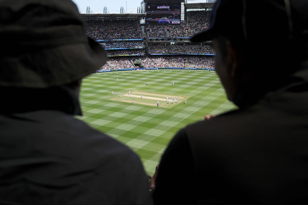 অস্ট্রেলিয়া–ইংল্যান্ড মেলবোর্ন টেস্ট শেষ হয় দুই দিনে