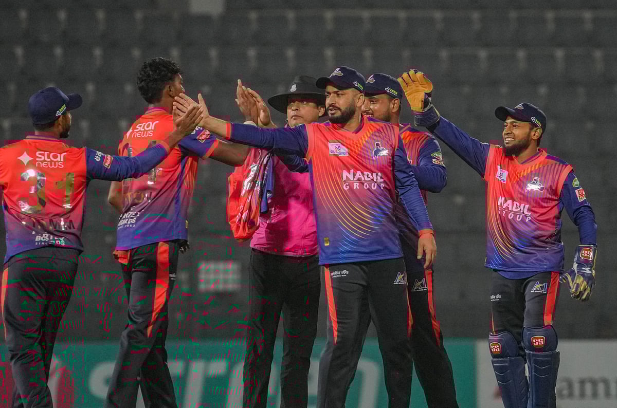 পয়েন্ট তালিকার শীর্ষে উঠেছে রাজশাহী ওয়ারিয়র্স