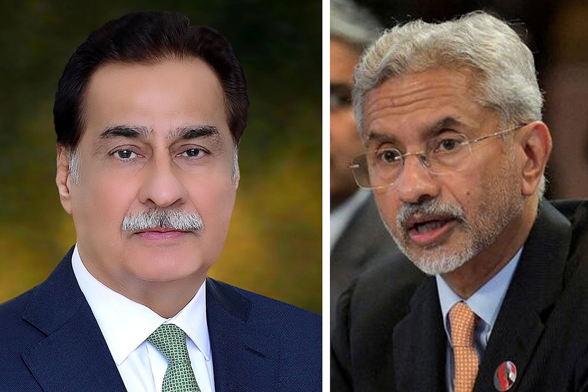 পাকিস্তানের পার্লামেন্টের স্পিকার সরদার আইয়াজ সাদিক ও ভারতের পররাষ্ট্রমন্ত্রী এস জয়শঙ্কর