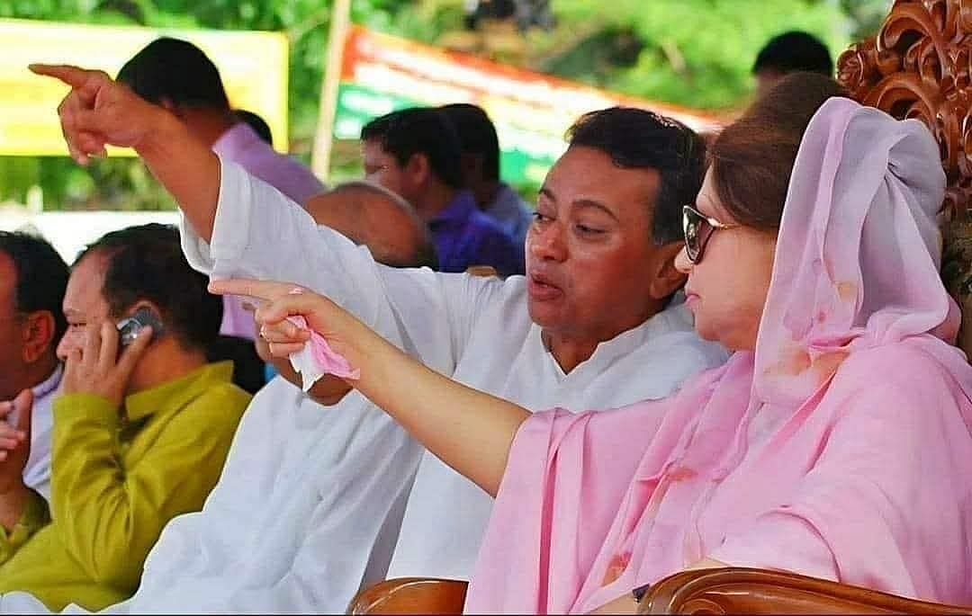 ২০১২ সালে চট্টগ্রামের পলোগ্রাউন্ড মাঠে বিএনপির চেয়ারপারসন খালেদা জিয়া