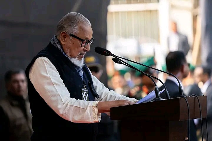 রাজধানীর মানিক মিয়া অ্যাভিনিউয়ে খালেদা জিয়ার জানাজার আগে নজরুল ইসলাম খান বক্তব্য দেন। ৩১ ডিসেম্বর