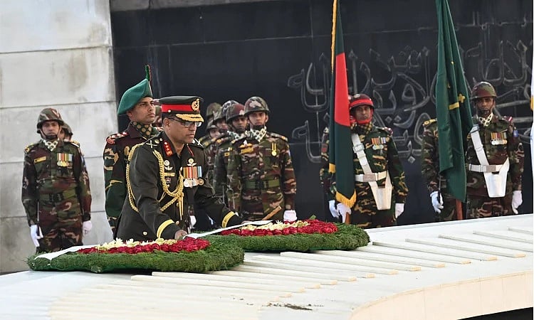 প্রধান উপদেষ্টার পক্ষে বেগম খালেদা জিয়ার সমাধিতে শ্রদ্ধাঞ্জলি জ্ঞাপন করা হয়