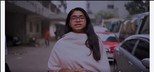 গত সোমবার বিকেলে রাজধানীর সবুজবাগ থানা নির্বাচন কার্যালয়ে মনোনয়নপত্র জমা দেন তাসনিম জারা