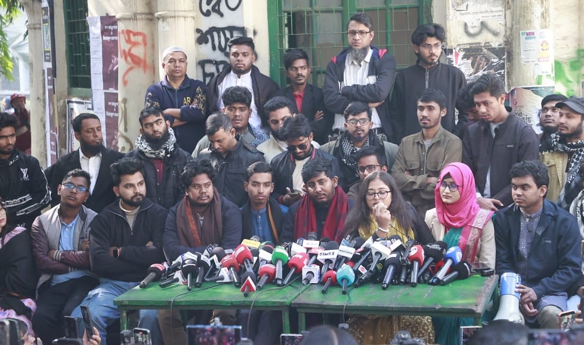 সংবাদ সম্মেলনে তাহরিমা সুরভি তার কারাগারে যাওয়ার অভিজ্ঞতা তুলে ধরেন। ৭ জানুয়ারি