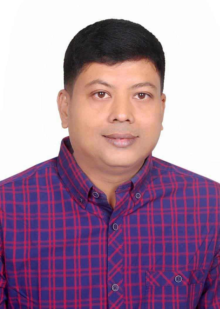 নিহত আজিজুর রহমান ওরফে মুছাব্বির স্বেচ্ছাসেবক দলের ঢাকা মহানগর উত্তর শাখার সাবেক সাধারণ সম্পাদক