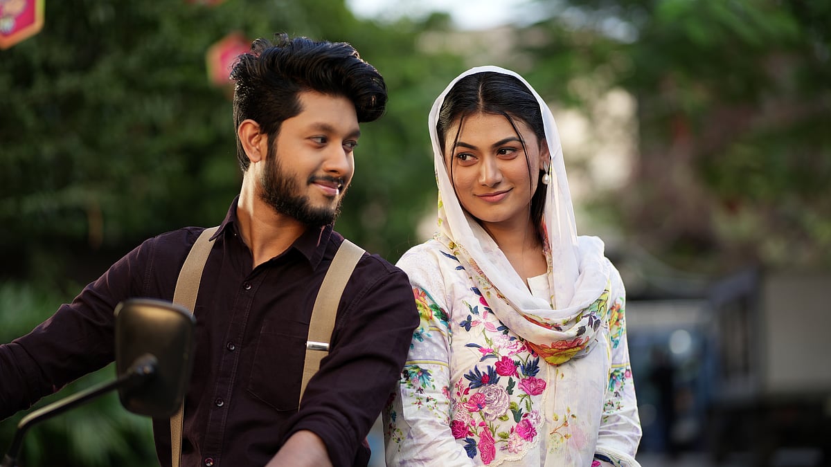 ‘খুশবু’ নাটকের দৃশ্যে মিষ্টি ঘোষ ও সাকিব হোসাইন