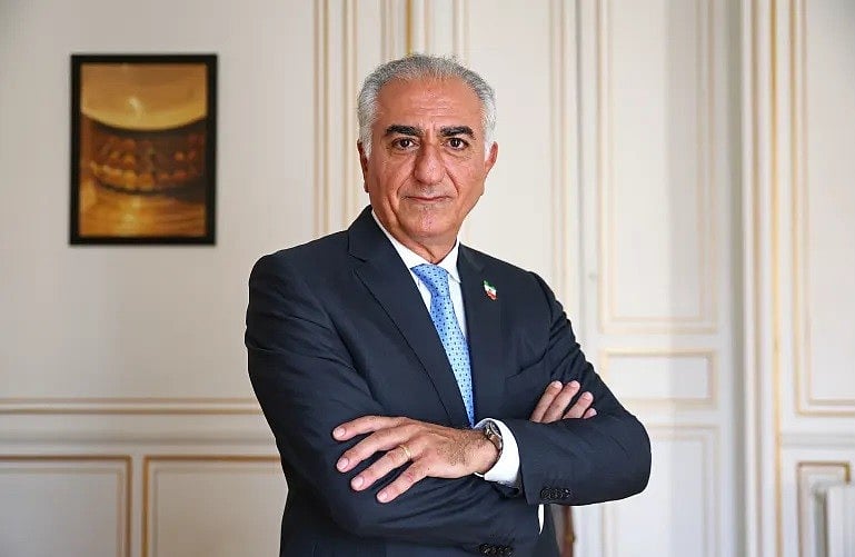 ইরানের স্বঘোষিত ‘যুবরাজ’ রেজা পাহলভি