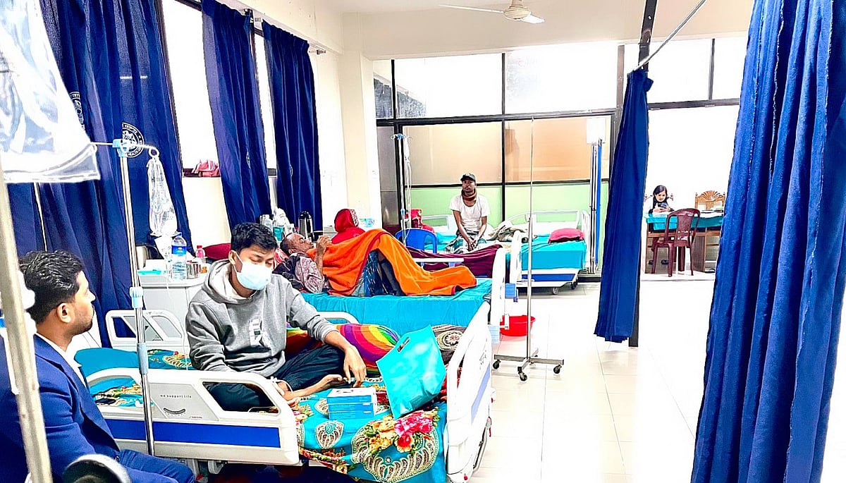 গণস্বাস্থ্য নগর হাসপাতালে ব্লাড ক্যানসারে আক্রান্ত অসহায় রোগীদের সহায়তায় এগিয়ে এসেছেন অনেকে