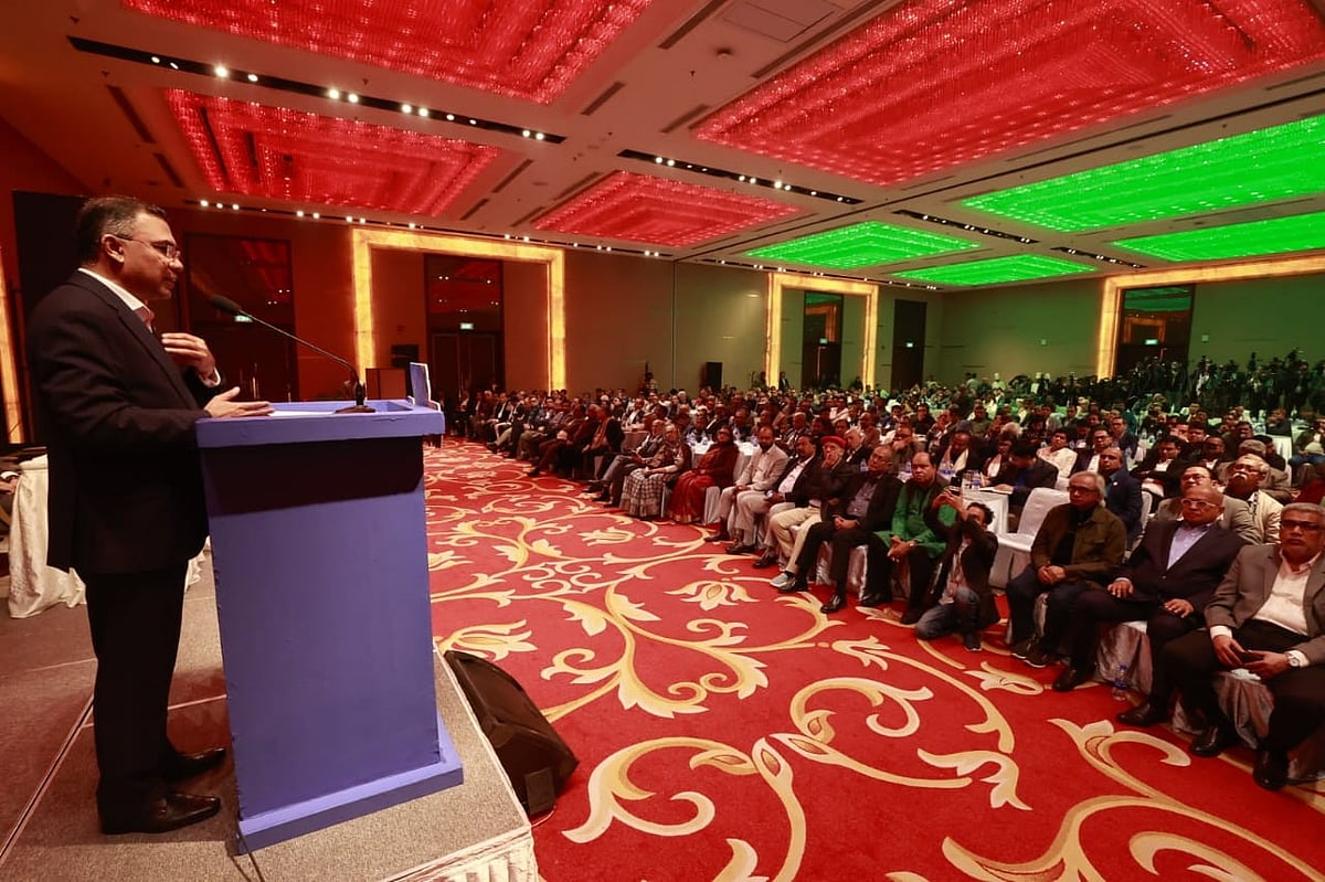 বিএনপির চেয়ারম্যান তারেক রহমান সম্পাদকদের সঙ্গে শুভেচ্ছা বিনিময় অনুষ্ঠানে। আজ শনিবার ঢাকার বনানীর একটি হোটেলে